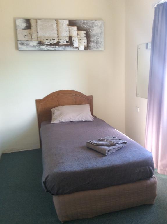 New Whyalla Hotel Room photo