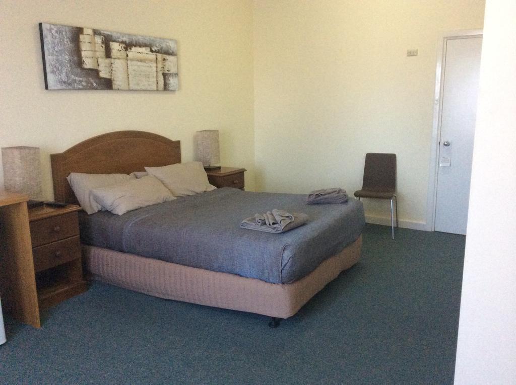 New Whyalla Hotel Room photo