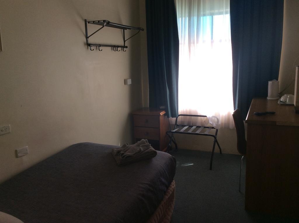 New Whyalla Hotel Room photo